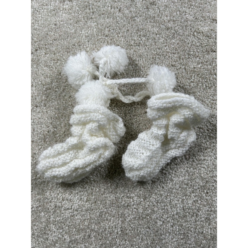 Vintage Hand Knit Baby Booties White Pom Pom‎ Soft Acrylic Infant Shoes Gift